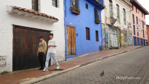 Justin Host - Sebastian Jed