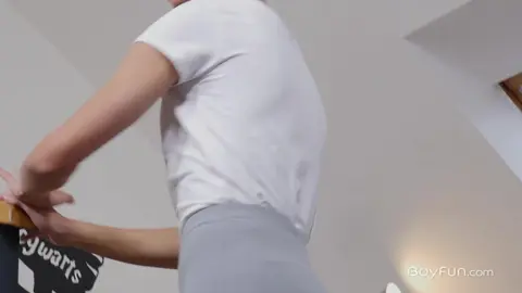 Vincent Castle - Archi Gold