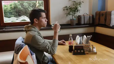 Andy Reyes  Ollie Barn