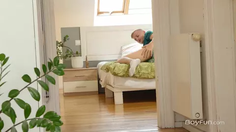 Jamie Offers His Ass