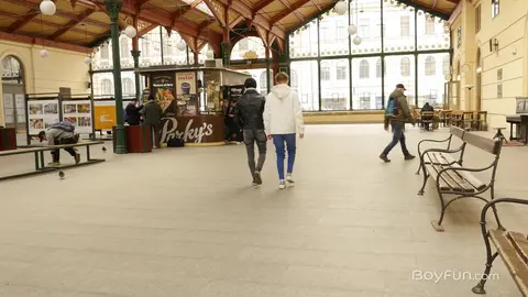 Oliver Morgenson - Angel Rivers