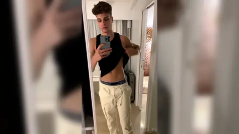 Tellement excité après la salle de sport