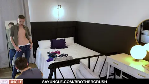 Séance photo provocante de mon beau-frère (Blake Dyson, Masyn Thorne)