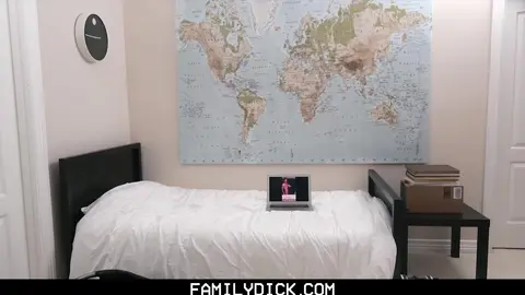 Mon père est un pervers Chapitre 3 : La chambre est un bordel (Mark Jameson (papa), Sam Jameson (fils))