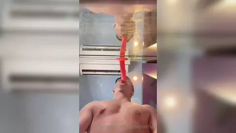 Pedro Rocha — suce & chevauche des dildos