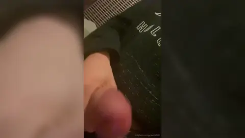 Foutre au gobelet — Gaytwink0001