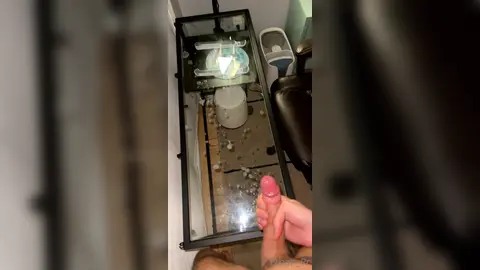 48h — bureau repeint (autre angle) — Ethan