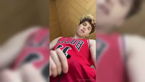 Joue avec mes “balls” — Valsplace