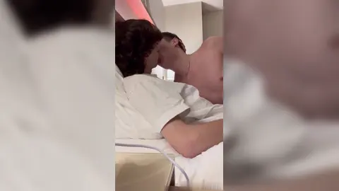 Kayleb suce Vasistone