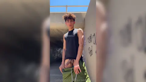 Fais-moi tout — Luca Ambrose