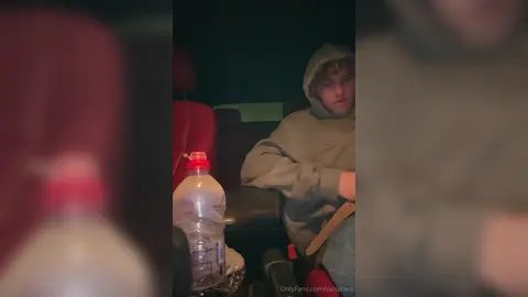 Cruising bien chaud — Valentin