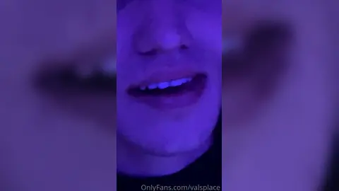 Embrasse-moi fort — Valentin