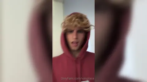 Je peux jouir dedans ? — Valentin