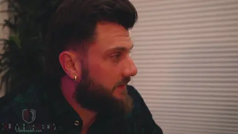 Heath Halo farcit Noah Ryder