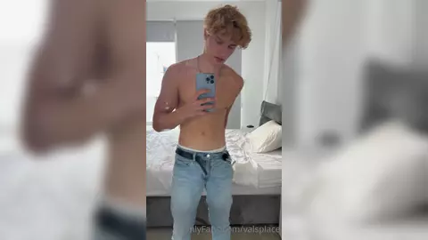 Tu aimes le miroir ? — Valentin