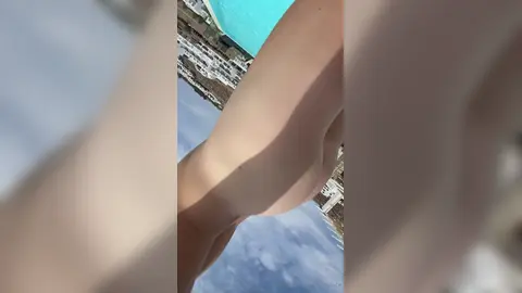 On plonge ensemble ? — Valentin