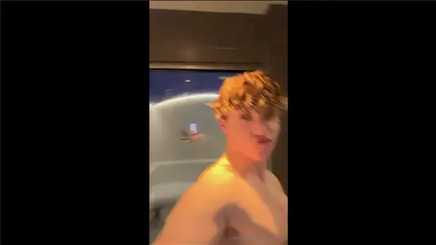 Sauna avec moi — Valentin