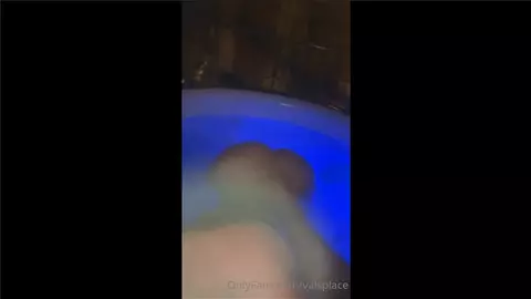 Jacuzzi avec Valentin — envie de Faulk