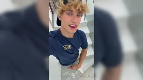 Moi & ma molle — Valentin