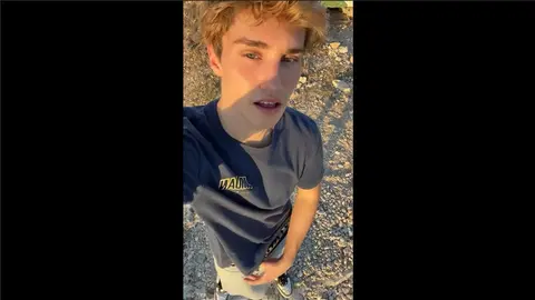 Molle en pleine nature — Valentin