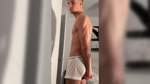 Flex & cum tease — Ethan_Pr