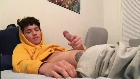 Twink — branlette du soir